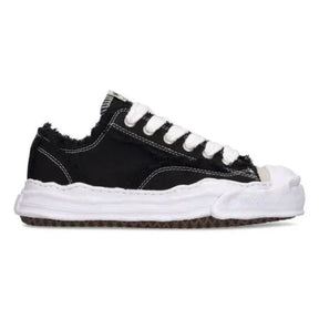 Lorivana FH Low-Top Sneaker