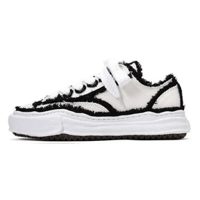 Lorwana Low-Top Sneaker